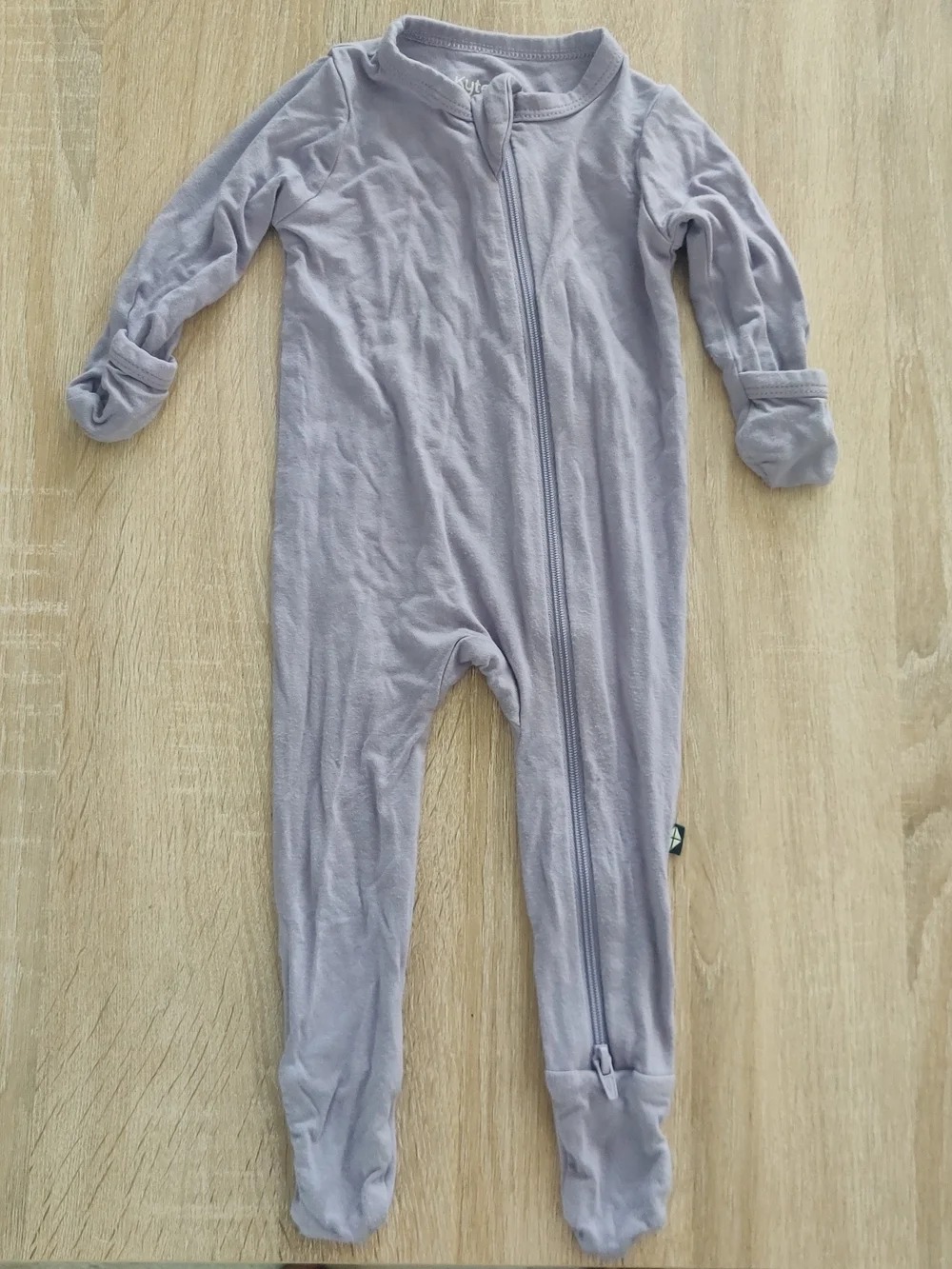 Kyte Baby Lavender Infant Bodysuit Footie Size 0-3mo